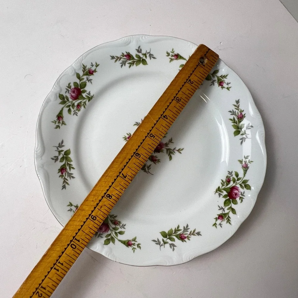 Johann Haviland Dinner Plate Traditions Moss Rose 10in Pink Gold Trim Victorian